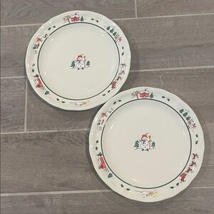 Pfaltzgraff Snow Village Dinner Plate Set of Two snowman winter scene Christmas